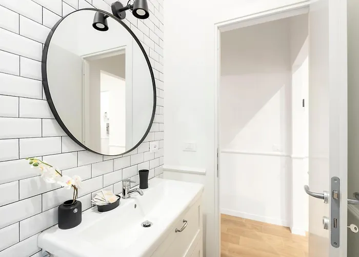White Flat Ground Floor